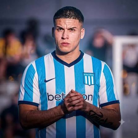 Alarma en la defensa: Matías Pérez sufrió un esguince de tobillo y será baja en Racing