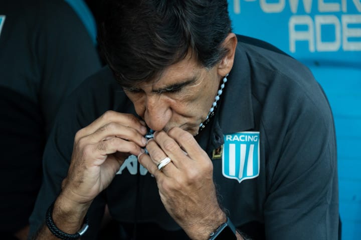 El camino a los 23 puntos: ¿Qué resultados aseguran la clasificación de Racing si le gana a Huracán?